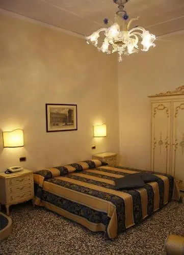 ** Guest house Residenza Ae Ostreghe Venice Italy